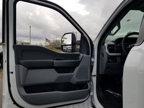 New 2026 Ford F250 XL w/ STX Appearance Package AWD/4WD image 16