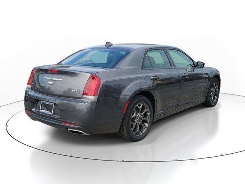 Used 2015 Chrysler 300 S AWD/4WD image 4