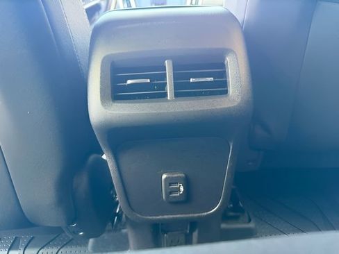 Used 2024 Chevrolet Equinox LT w/ LPO, Floor Liner Package AWD/4WD image 17