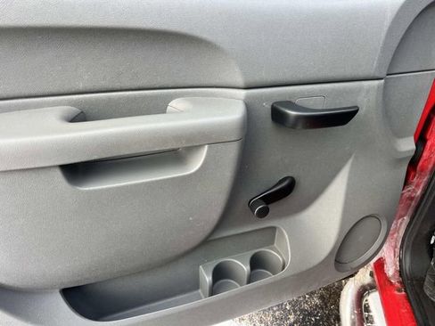 Used 2011 Chevrolet Silverado 1500 W/T image 13