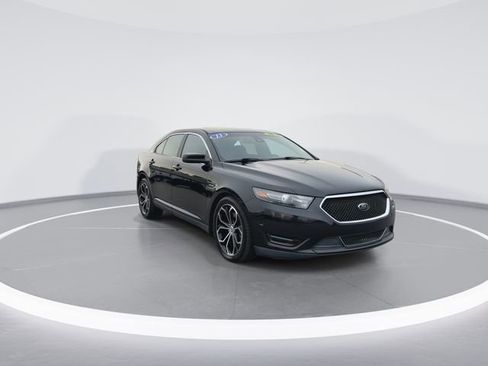 Used 2013 Ford Taurus SHO image 2