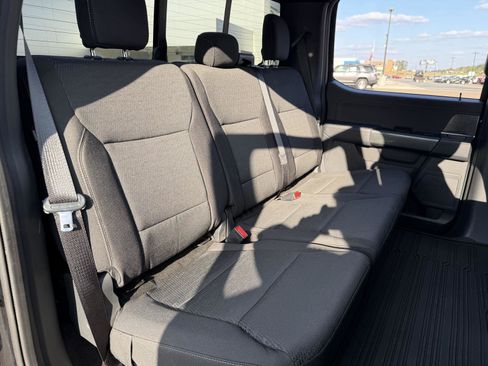 Used 2022 Ford F150 XLT w/ Equipment Group 302A High image 18