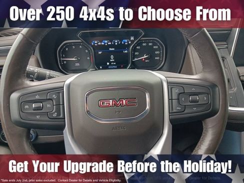 Used 2021 GMC Yukon SLT w/ SLT Luxury Package AWD/4WD image 22