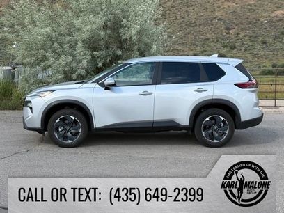 Used 2025 Nissan Rogue SV