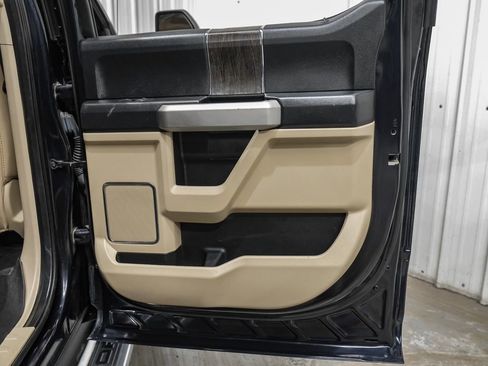 Used 2021 Ford F250 Lariat w/ Lariat Ultimate Package AWD/4WD image 49