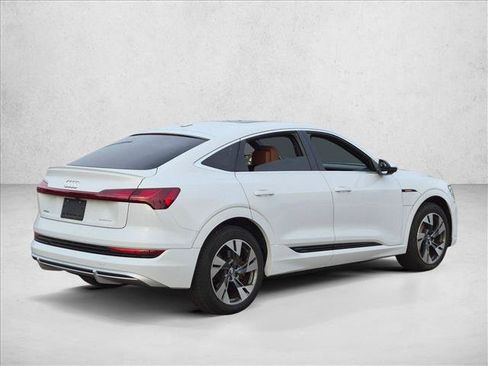 Certified 2021 Audi e-tron Premium AWD/4WD image 5
