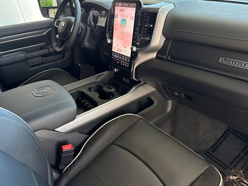 New 2026 RAM 3500 Laramie AWD/4WD image 18
