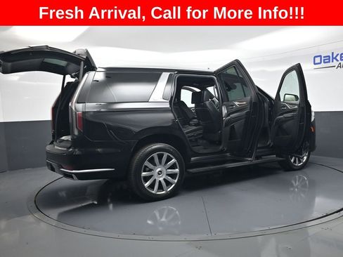 Certified 2021 Cadillac Escalade Premium Luxury Platinum AWD/4WD image 60