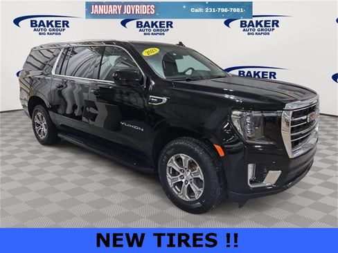 Used 2023 GMC Yukon XL SLE image 1