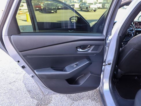 Used 2024 Honda Accord Sport image 36