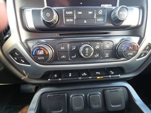 Used 2018 GMC Sierra 1500 SLT w/ SLT Premium Package image 20