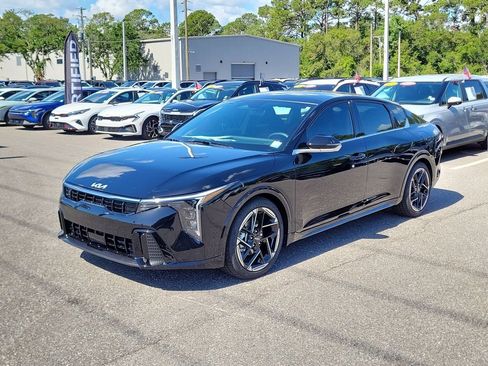 New 2026 Kia K4 GT-Line FWD image 3