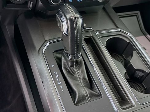 Used 2016 Ford F150 XLT w/ Equipment Group 302A Luxury image 17