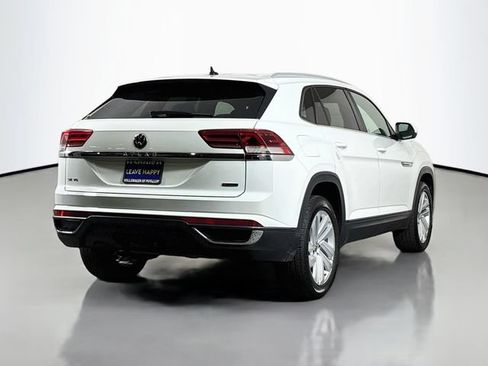Used 2020 Volkswagen Atlas Cross Sport SE AWD/4WD image 7