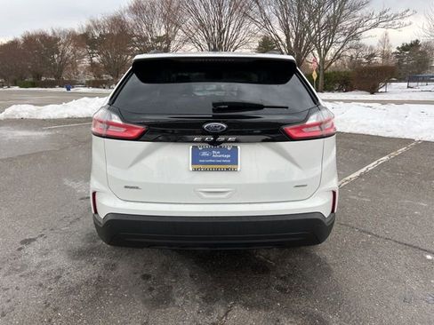 Certified 2022 Ford Edge SEL w/ Sport Appearance Package image 9