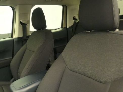 Certified 2025 Ford Maverick XL FWD image 22