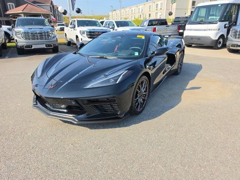 Used 2024 Chevrolet Corvette Stingray Premium Conv w/ Z51 Performance Package RWD image 1