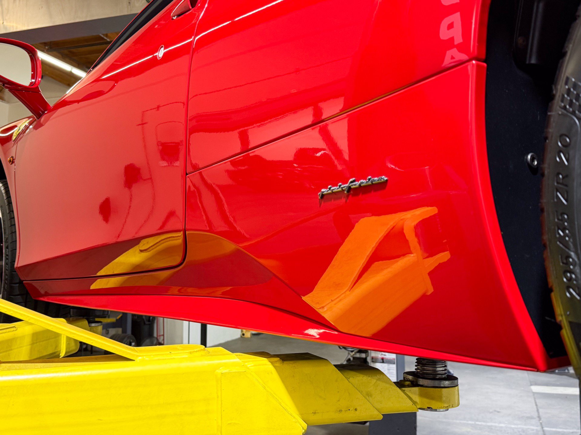 Used 2013 Ferrari 458 Spider RWD image 93