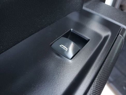 Used 2022 Chevrolet Silverado 2500 Custom w/ Custom Value Package image 19