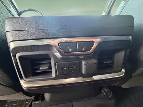 Used 2020 GMC Sierra 1500 Denali w/ Denali Ultimate Package image 17