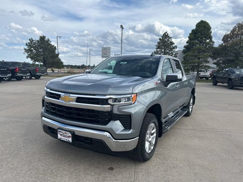 New 2026 Chevrolet Silverado 1500 LT w/ Z71 Off-Road Package AWD/4WD image 1