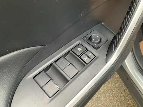 New 2025 Toyota RAV4 LE image 18