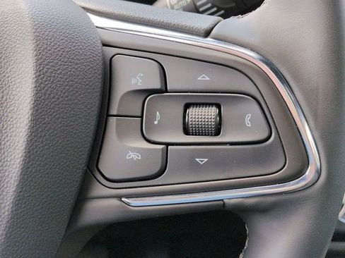 Used 2025 Buick Envista Sport Touring w/ Convenience I Package image 34
