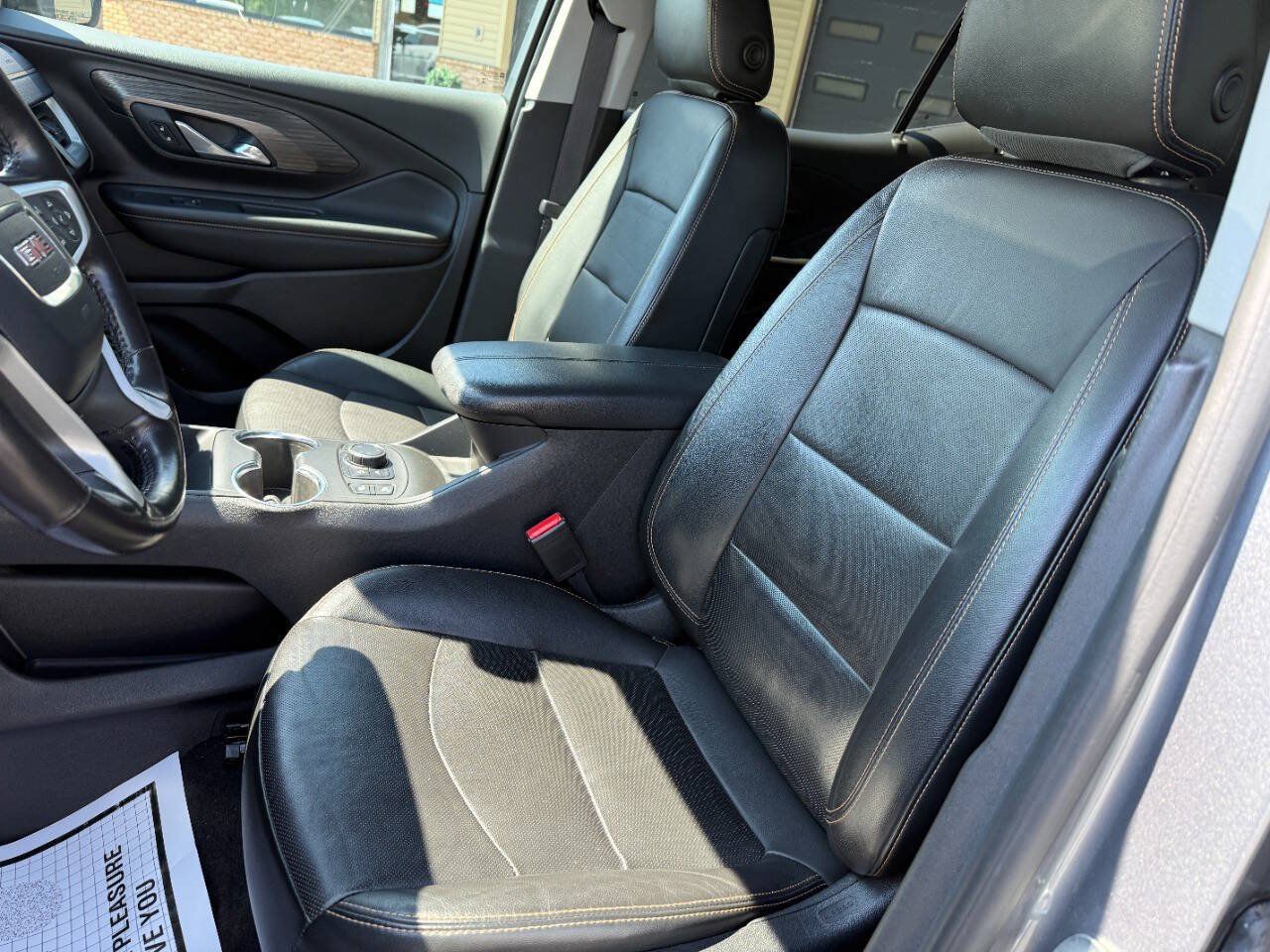 Used 2020 GMC Terrain SLT w/ Preferred Package AWD/4WD image 13