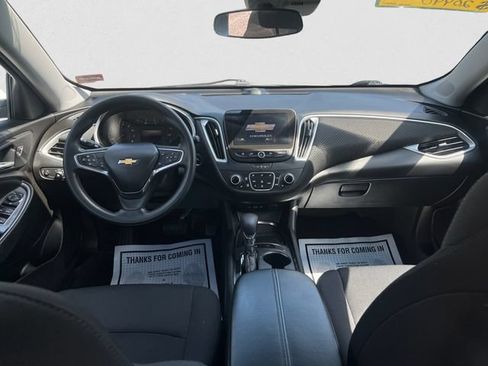 Used 2024 Chevrolet Malibu LT FWD image 10