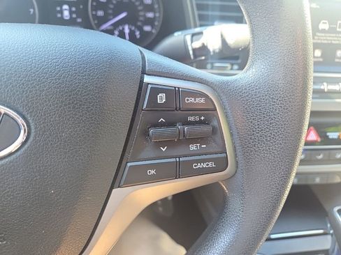 Used 2018 Hyundai Elantra SEL FWD image 18