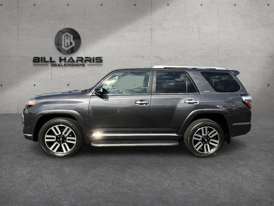 Used 2022 Toyota 4Runner Limited AWD/4WD image 10