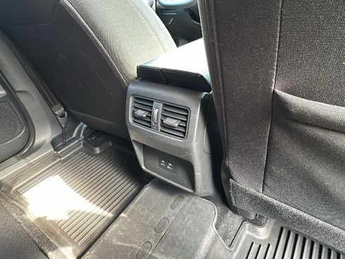 Certified 2023 Nissan Rogue SV AWD/4WD image 24