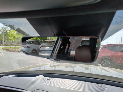 Used 2025 Kia Telluride SX Prestige image 28