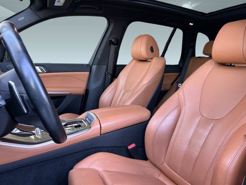 Used 2022 BMW X5 sDrive40i w/ M Sport Package RWD image 5