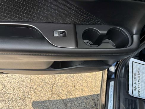Used 2025 Hyundai Palisade Calligraphy AWD/4WD image 13
