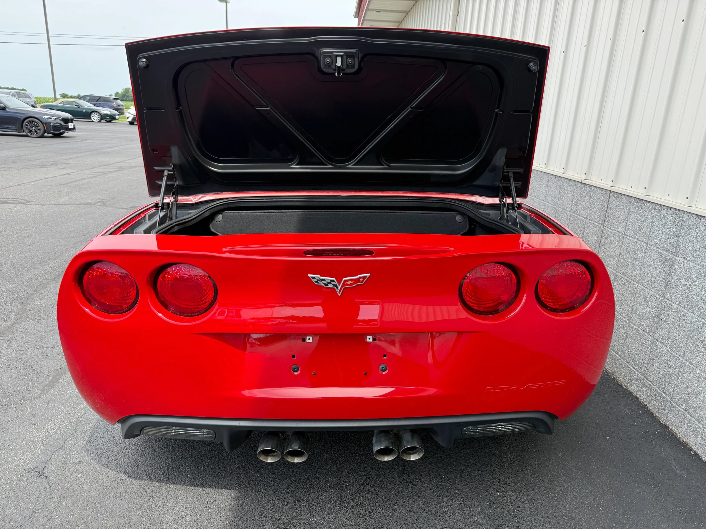 Used 2005 Chevrolet Corvette Convertible w/ Preferred Equipment Group RWD image 16