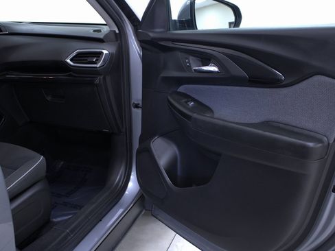 Used 2023 Chevrolet TrailBlazer LT image 17