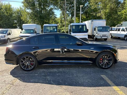 Used 2025 Cadillac CT5 V AWD/4WD image 6