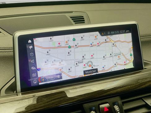 Used 2021 BMW X1 xDrive28i w/ Convenience Package image 9