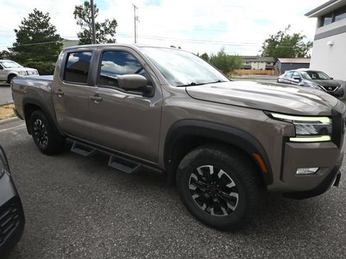 Used 2023 Nissan Frontier PRO-4X w/ Pro Convenience Package AWD/4WD image 7