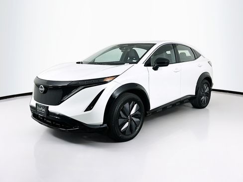 Used 2024 Nissan Ariya FWD image 3