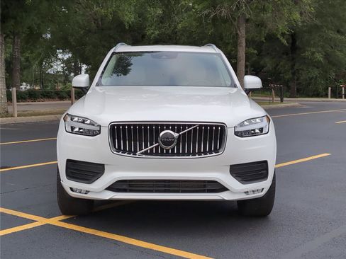 Used 2020 Volvo XC90 T5 Momentum FWD image 10