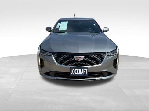 Used 2025 Cadillac CT4 Luxury image 2