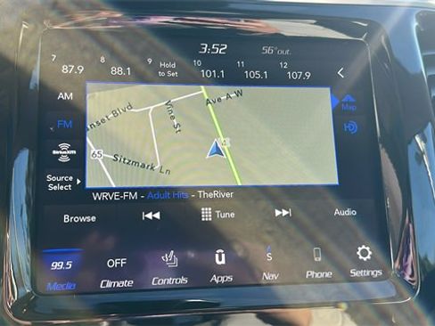 Used 2021 Jeep Cherokee Limited w/ Elite Package image 10