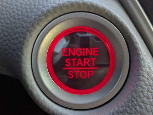 Used 2019 Honda Accord Touring image 40