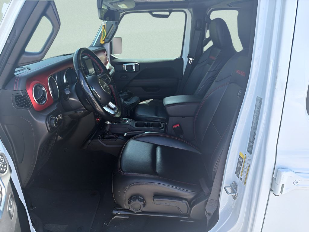 Used 2021 Jeep Wrangler Unlimited Rubicon w/ Xtreme Recon 35" Tire Package AWD/4WD image 5