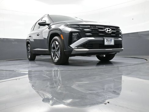Certified 2025 Hyundai Tucson SEL AWD/4WD image 28