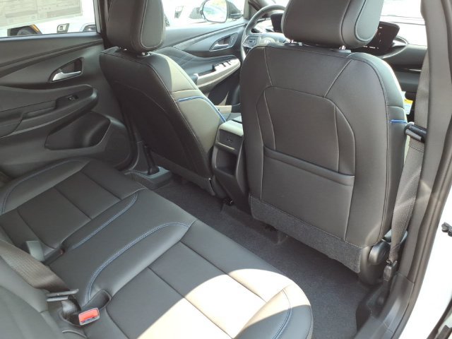 New 2026 Buick Envista Sport Touring w/ Convenience I Package FWD image 23