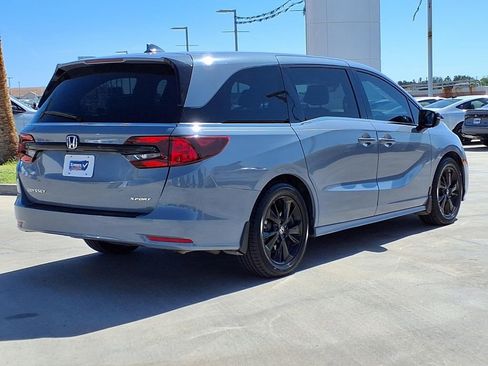 Used 2023 Honda Odyssey Sport image 7