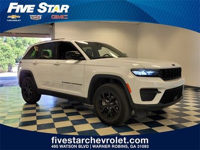 Used 2024 Jeep Grand Cherokee Altitude